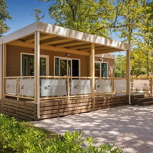 Mobile Homes Premium Relax Park Umag By Camp4you Ferienpark