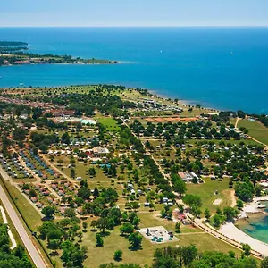 Happy Camp Mobile Homes In Park Umag Ferienpark